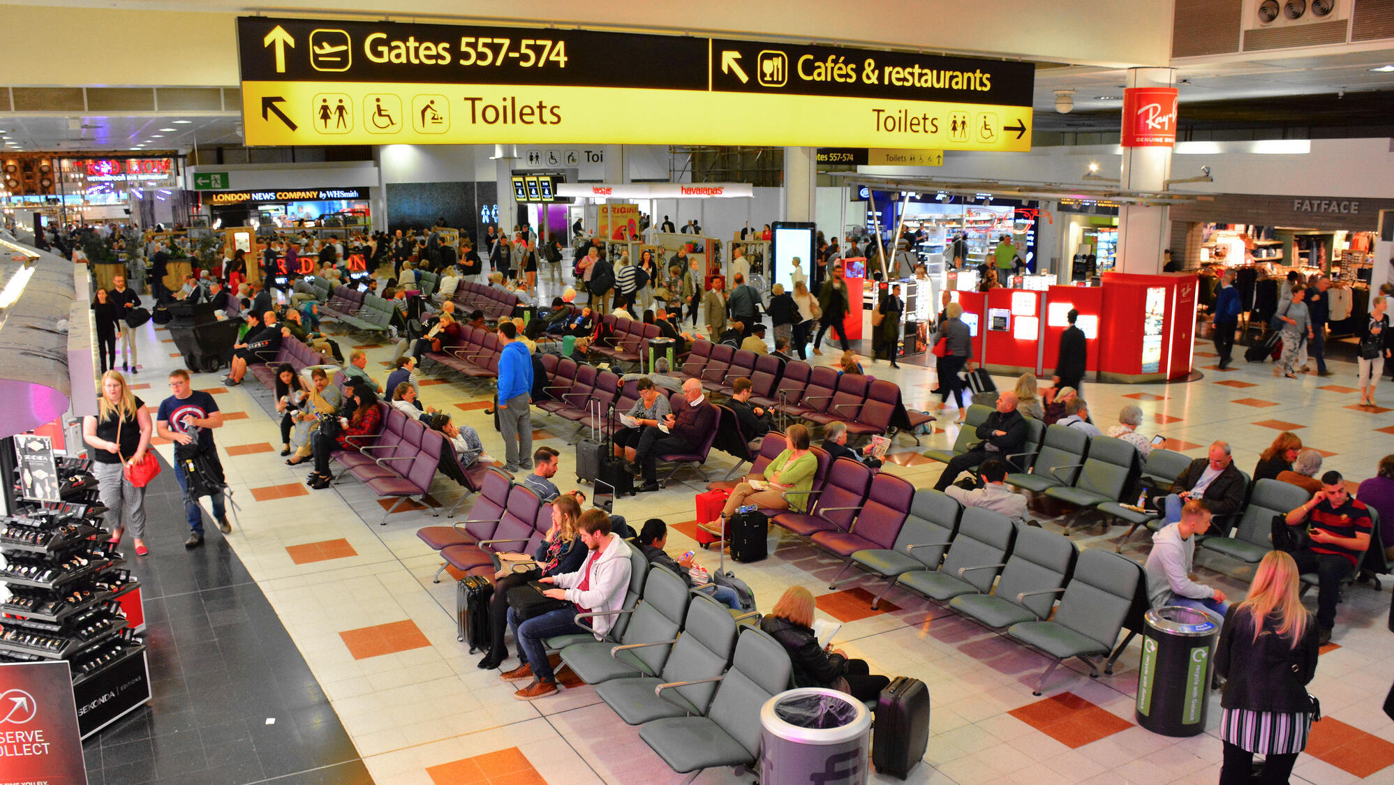 London Gatwick plans for second runway approved