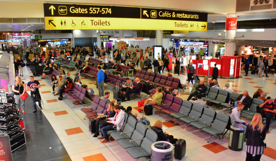 London Gatwick plans for second runway approved