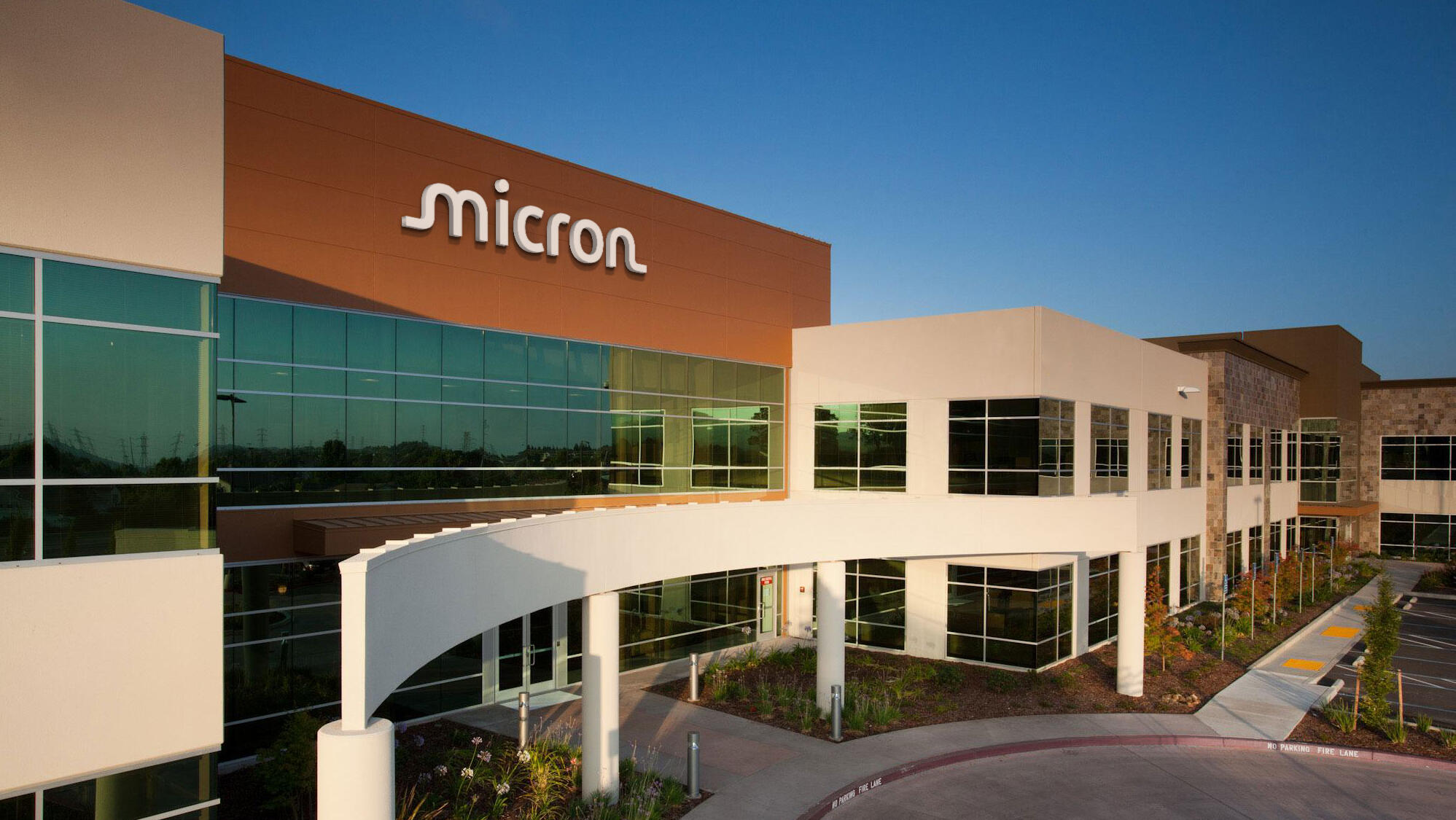 Micron delivers massive Q4 revenue beat amid AI wave