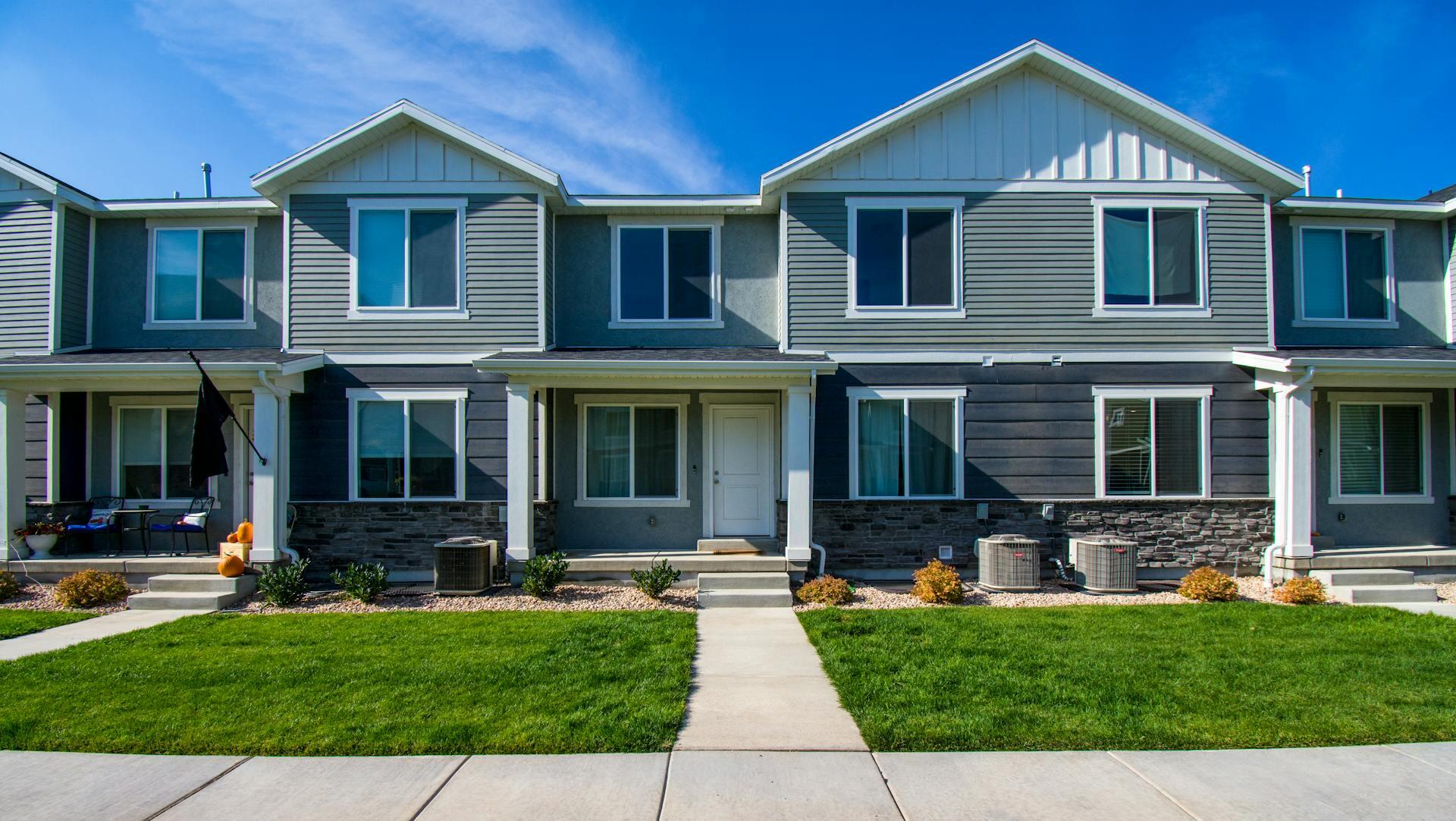 US new home sales soar to 3yr high in August
