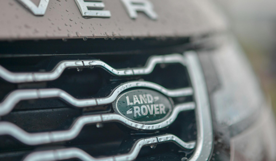 British government guarantees 1.5bn pounds for JLR