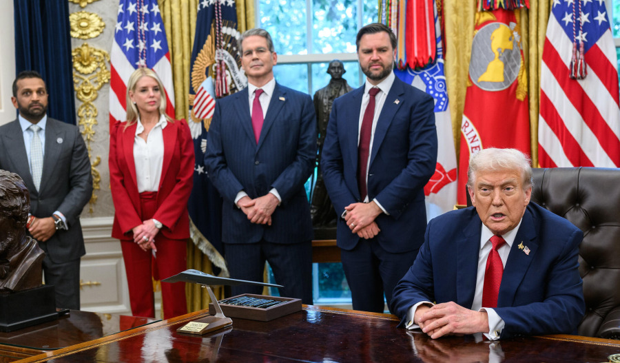 Trump unveils more tariffs on drugs, trucks and cabinets