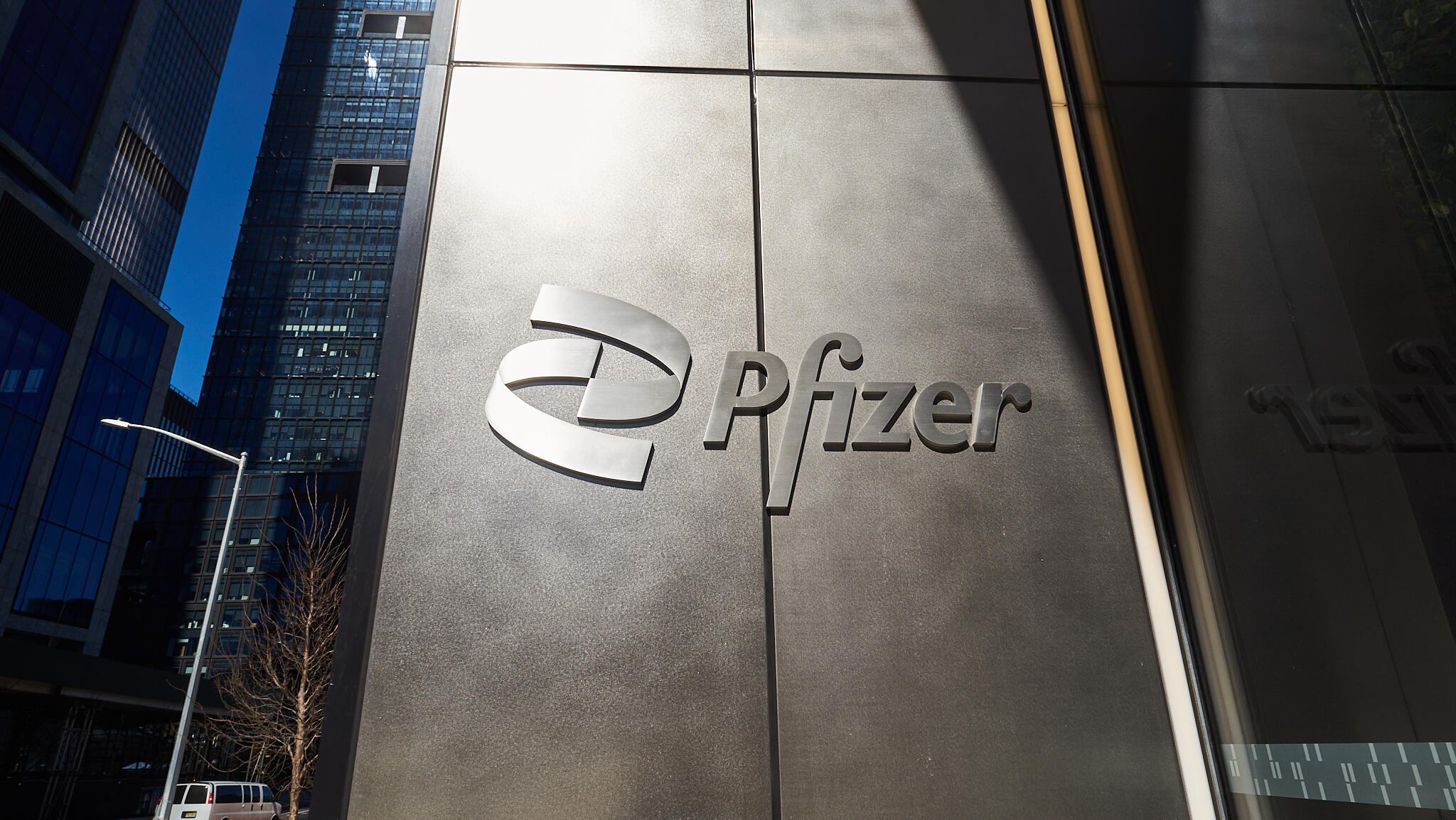 Pfizer makes deal with Trump for tariff relief