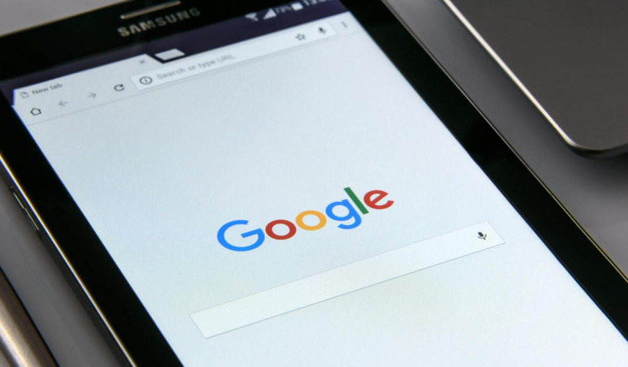 Google lays off over 100 employees in cloud unit