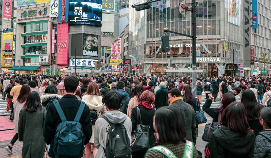 APAC trades mixed; World Bank lifts growth outlook
