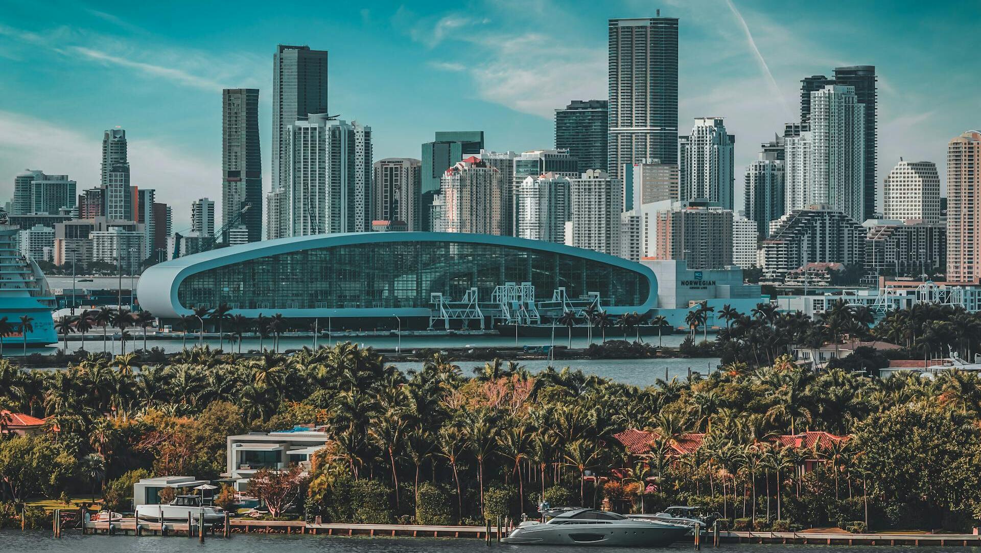 UBS: Miami, Tokyo, Zurich top 2025 bubble risk