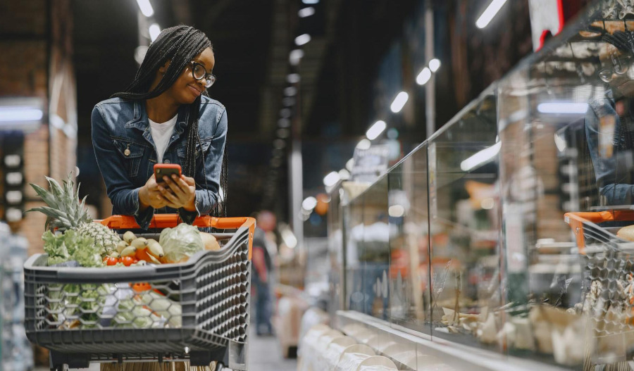 Americans worry about finances as inflation fears rise