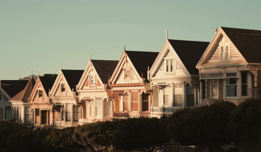 US mortgage rates fall to yearly lows of 6.3%