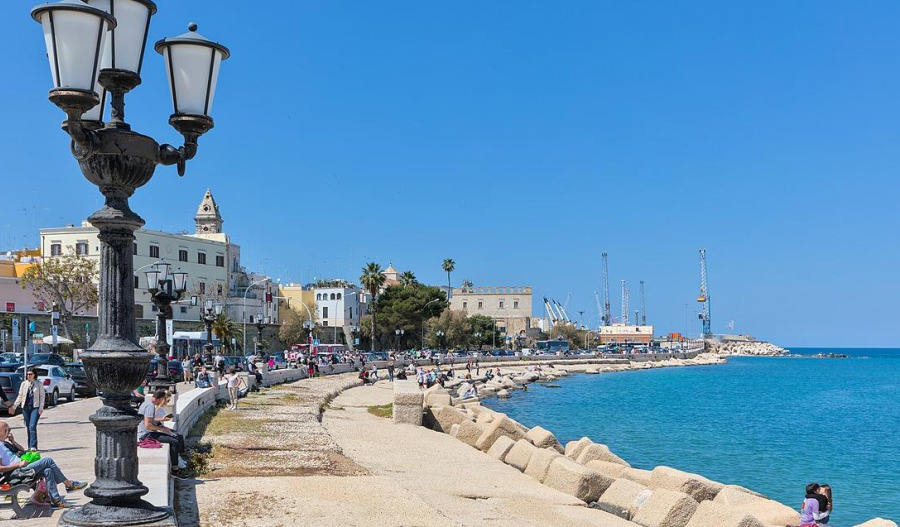 United adds new European cities to list of destinations