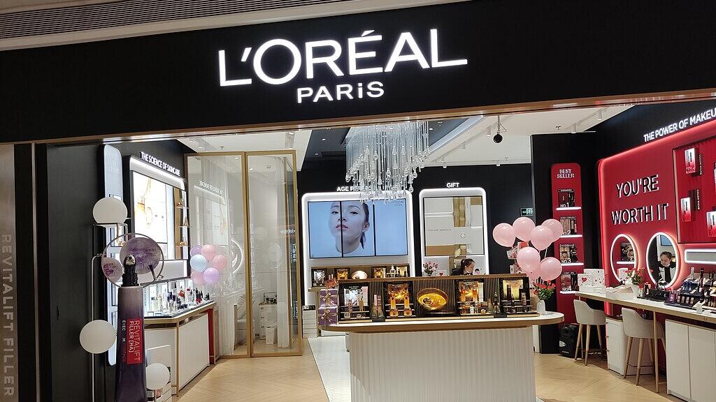 Gucci owner Kering to sell beauty division to L’Oreal