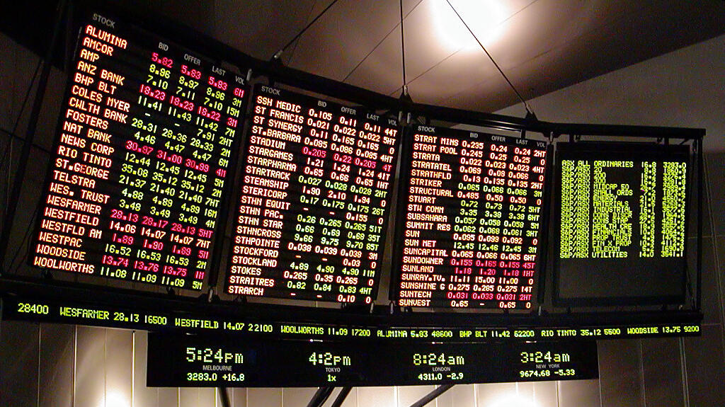 ASX 200 to decline at Monday's open; RBA interest rate decision in focus