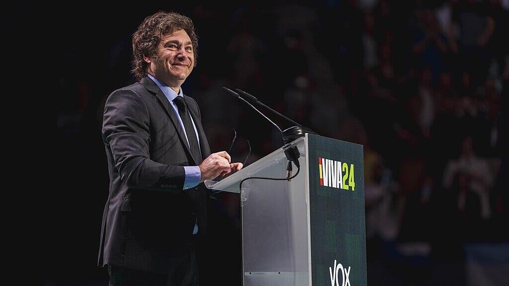 Argentina takes to the polls amid economic crisis