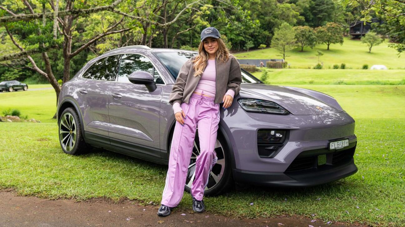 Porsche shares crash as China drives out market share