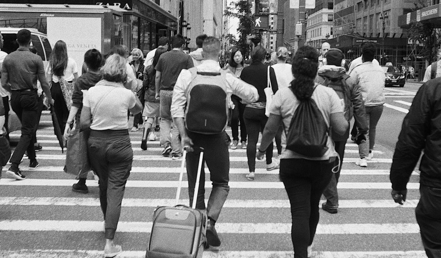 Falling US consumer confidence may tip Fed’s hand