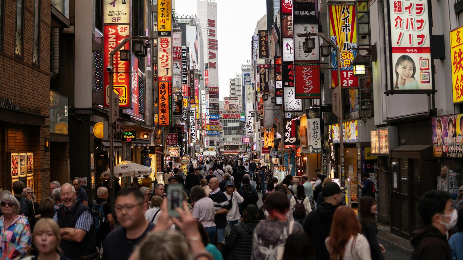 APAC trades mixed; traders eye Fed cut, Aussie inflation