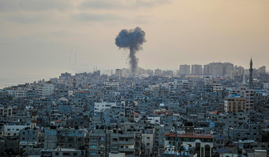 Israel strikes kills over 100 in the midst of the ceasefire