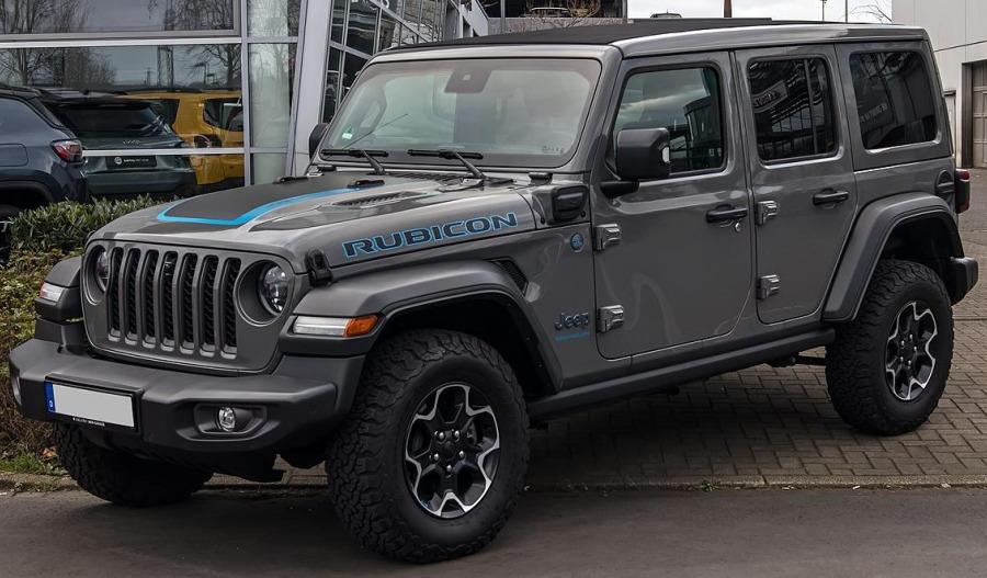 Over 300,000 Jeep hybrids recalled for fire danger
