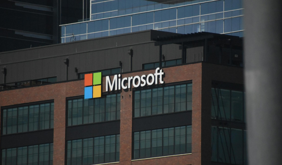 Microsoft apologises, refunds overcharged customers