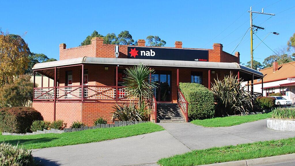 NAB shares fall after missing earnings estimates