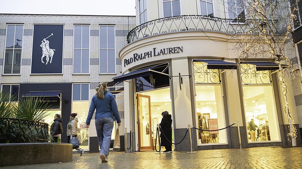 Ralph Lauren raises guidance amid positive results
