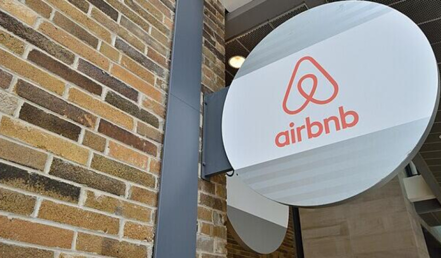 Investors give Airbnb Q3 result positive review
