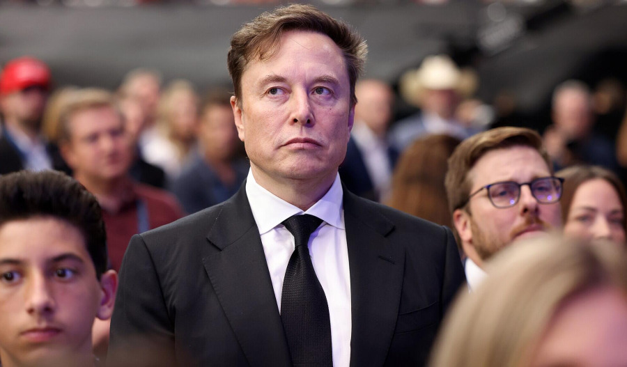 Shareholders vote in favour of Musk's pay package