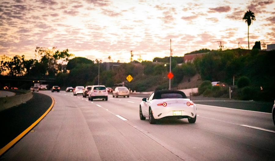 US subprime car loan delinquencies hit record highs