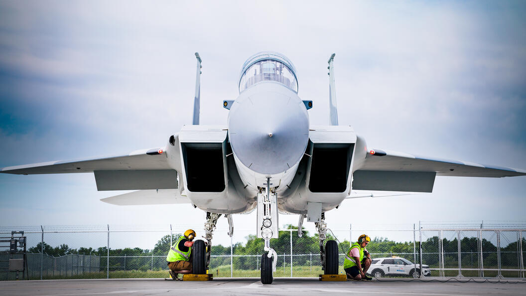 Boeing defence workers vote to end 3mth strike