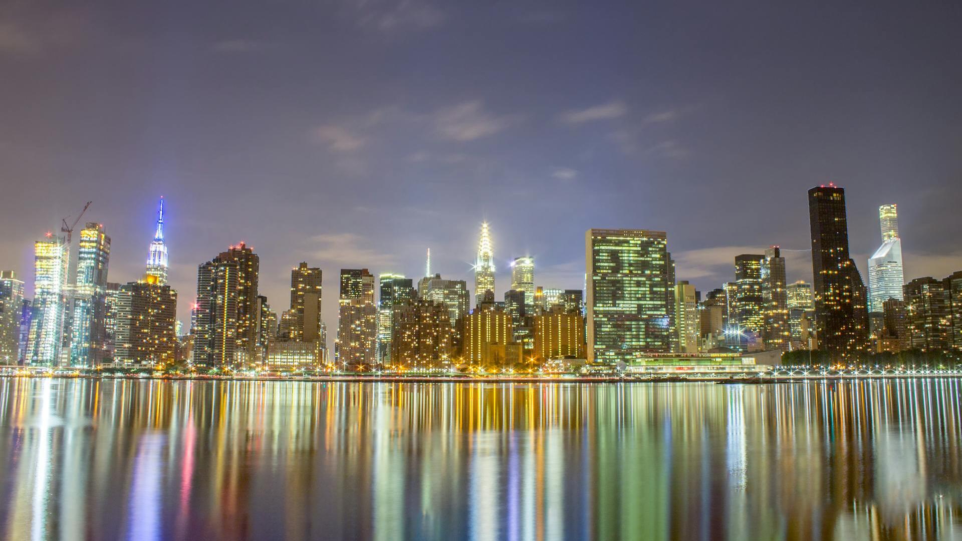 Markets: US futures tick up after Wall St sell off