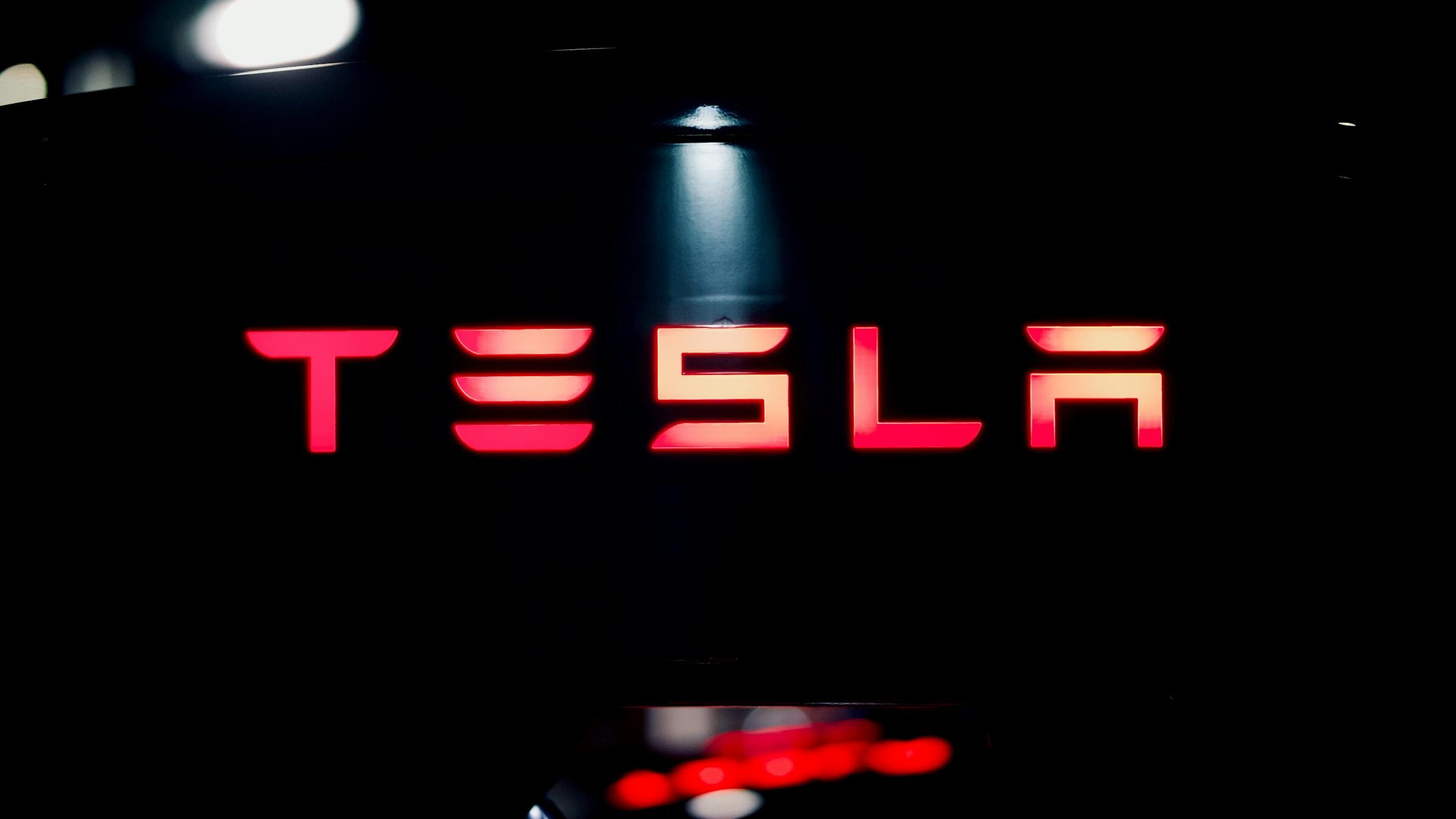 Tesla recalls over 10k units of Powerwall 2 batteries
