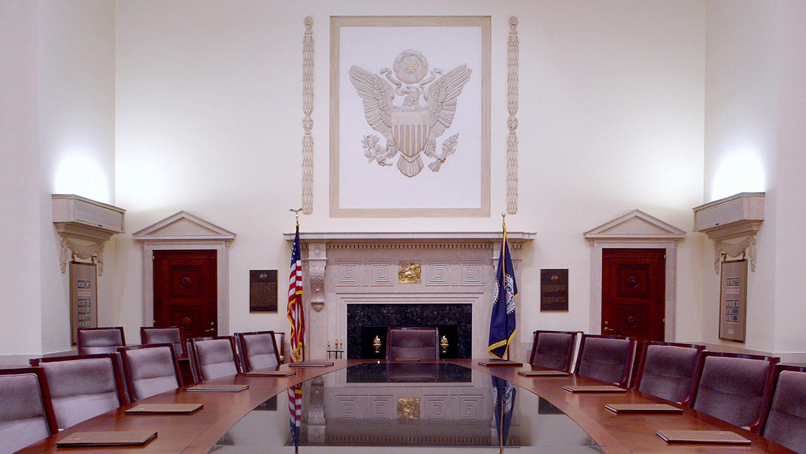 Fog of data uncertainty ahead of Fed's crucial rate call