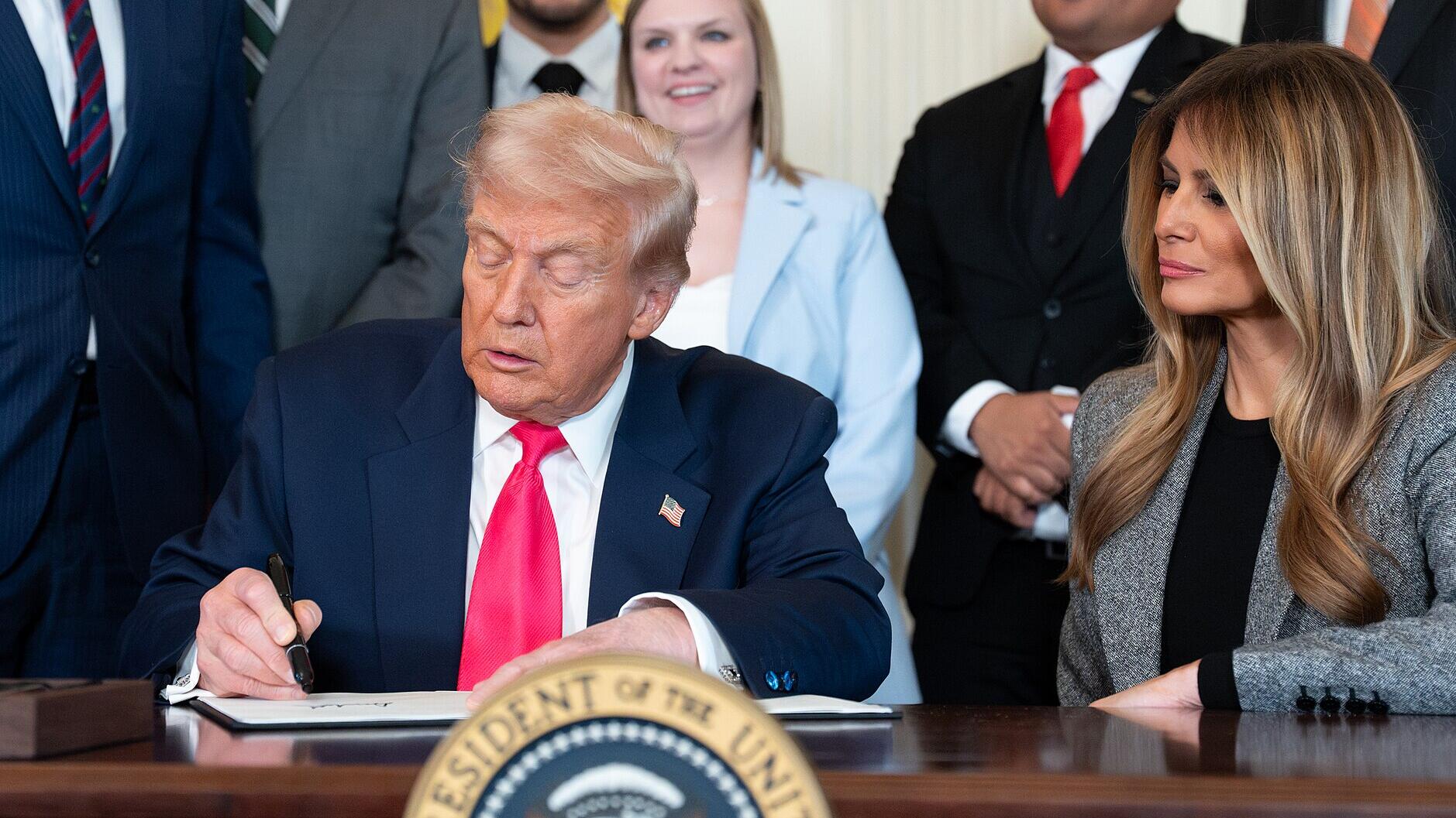 US cuts tariffs on Switzerland to 15%