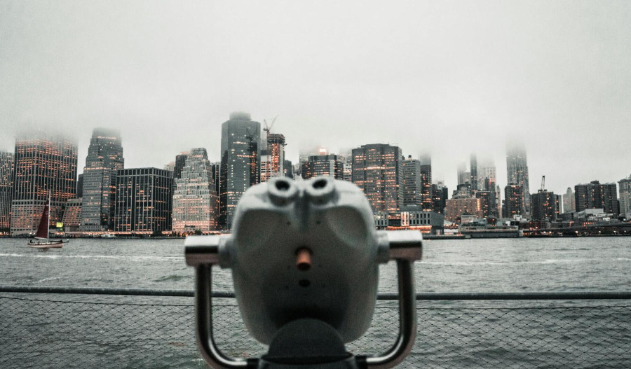 Markets: Wall St slides as tech extends sell off