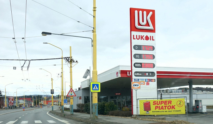 Lukoil Finnish subsidiary shuts stations amid sanctions