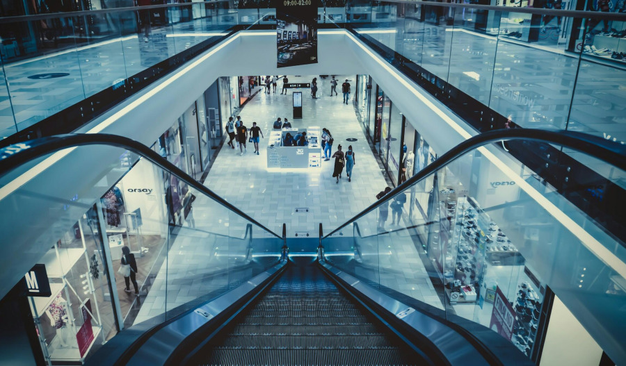 Trading floor: Lovisa, ASG, Accent Group trade lower