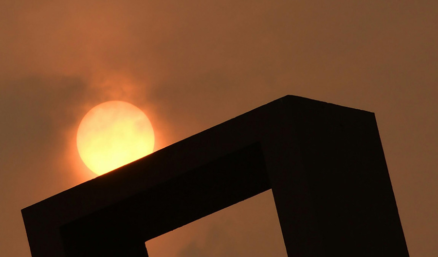 Trading floor: BHP flat; MVF, Sommerset Minerals rally