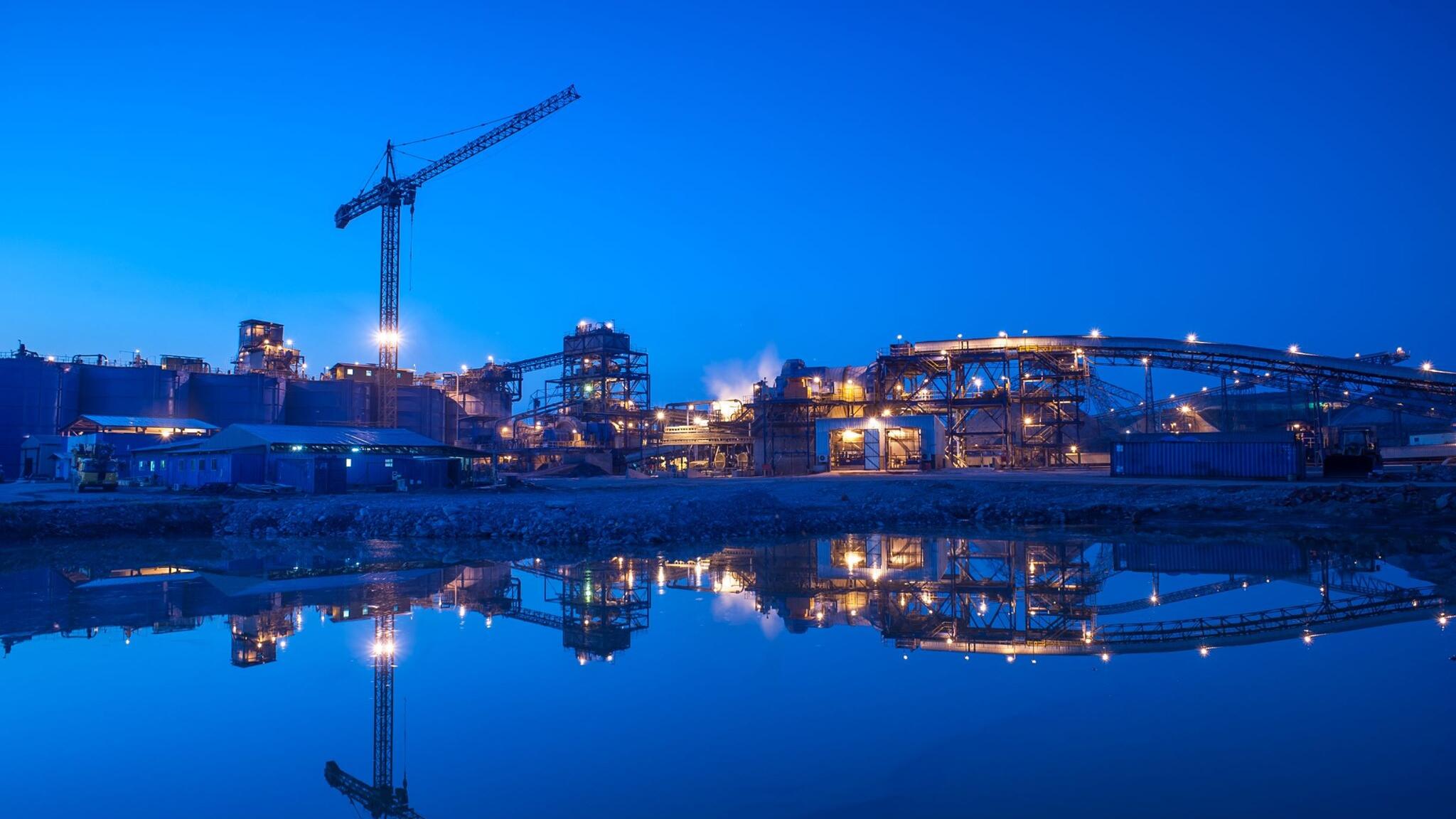 Barrick shares hit record highs on ending Mali dispute