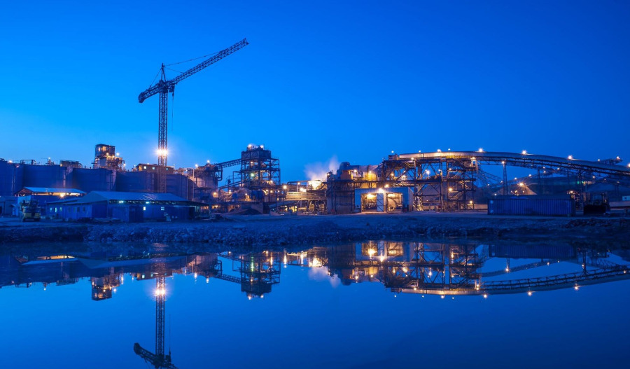 Barrick shares hit record highs on ending Mali dispute