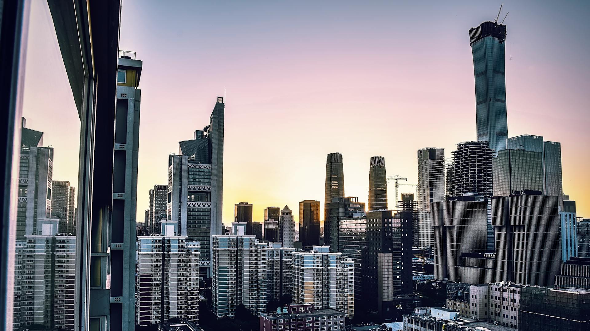 APAC markets advance as tech rebound lifts sentiment