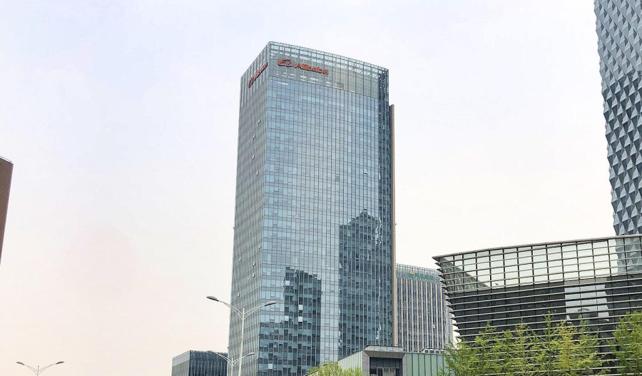 Alibaba revenue rises with cloud surge