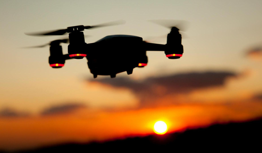 Trading floor: Temple and Webster tanks; FPH, EOS gain