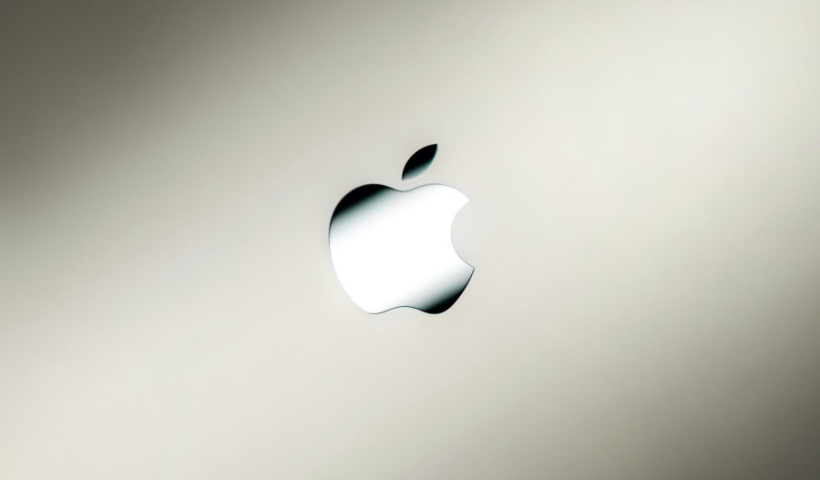 iPhone shipments expected to overtake Samsung in 2025