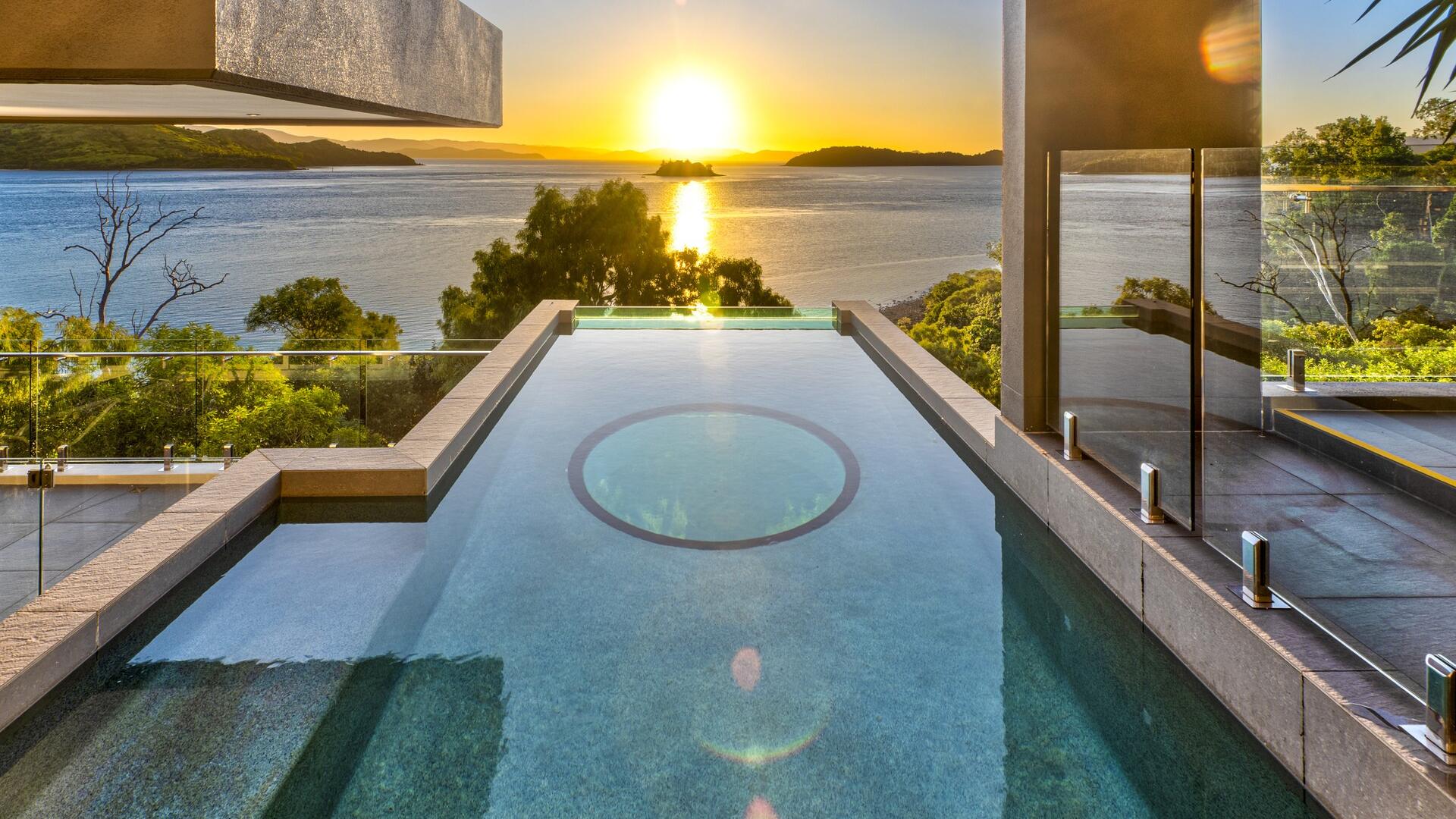 6 Plum Pudding Cl, Whitsundays QLD 4802, Australia