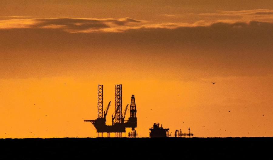 Crude oil ticks up as markets track peace talks, OPEC+