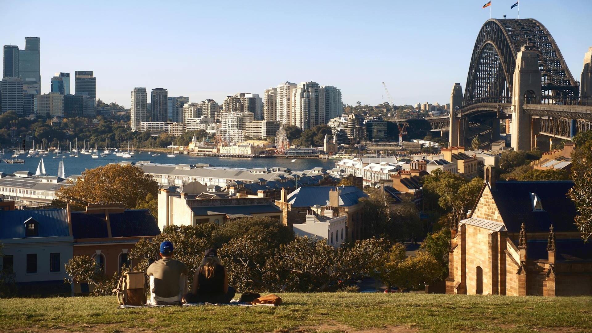 ASX lifted by energy and mining despite rate jitters