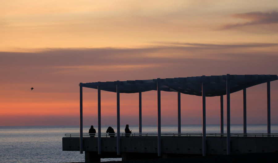 Trading floor: PDI, SRL, 4D Medical all trade higher