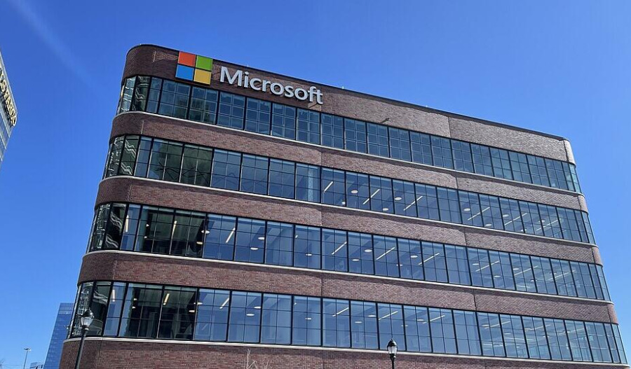 Microsoft slaps down sales quota downgrade report