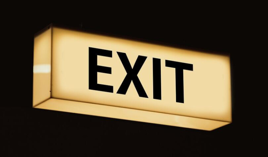 Micron exits consumer memory to focus on AI chips