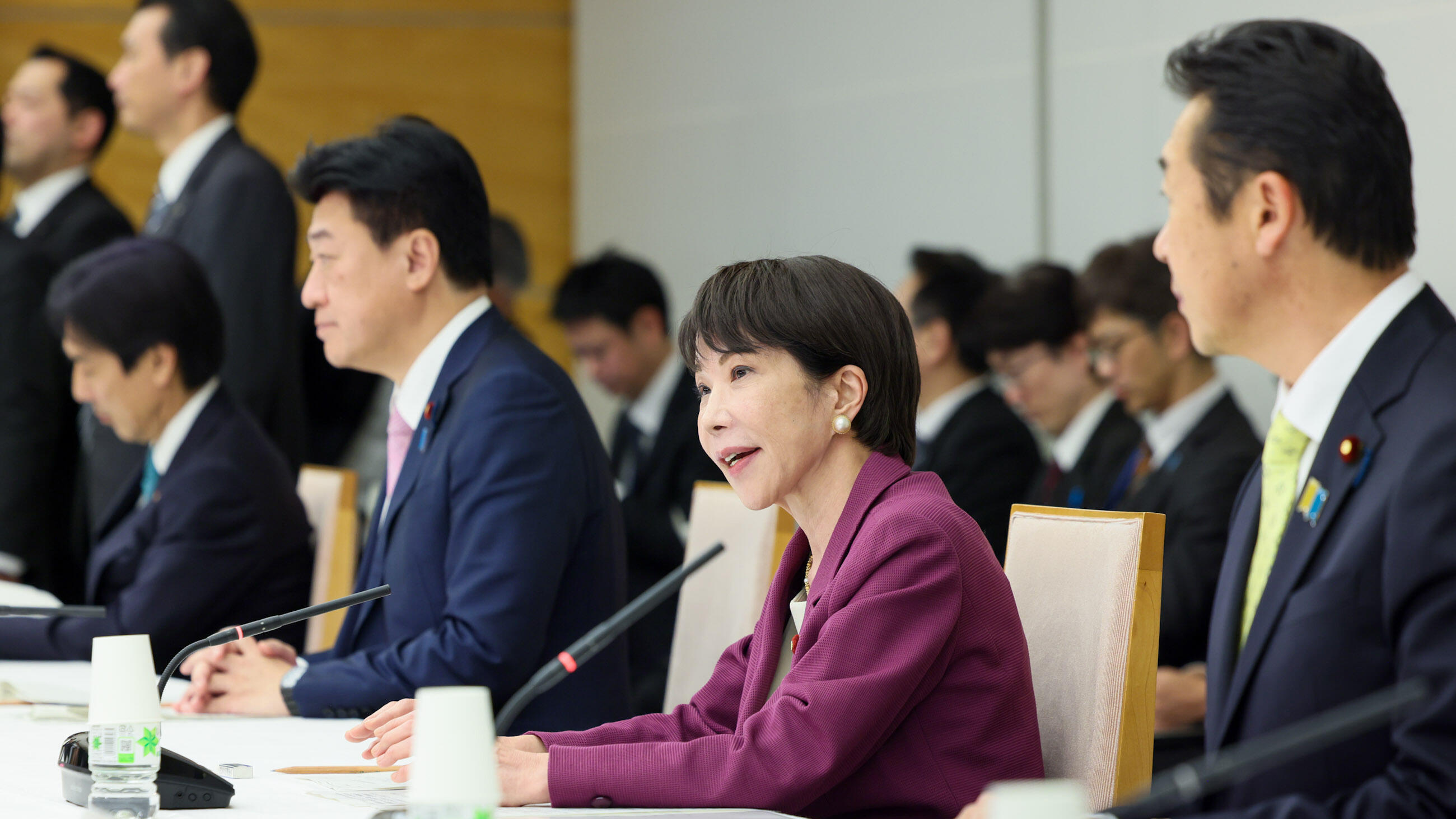 BOJ faces catch-22 as govt bond yields hit new highs