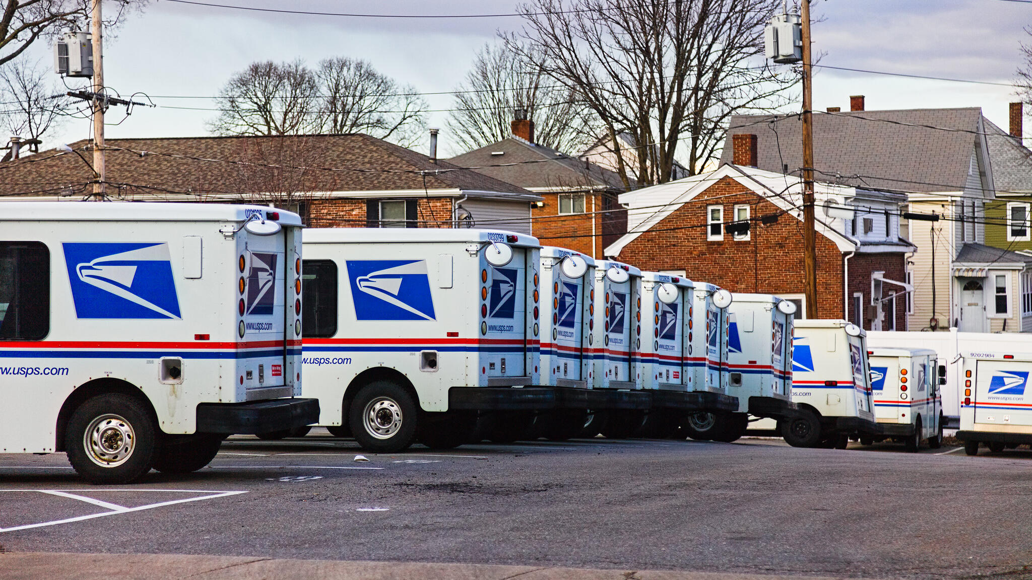 Amazon and USPS discuss their future